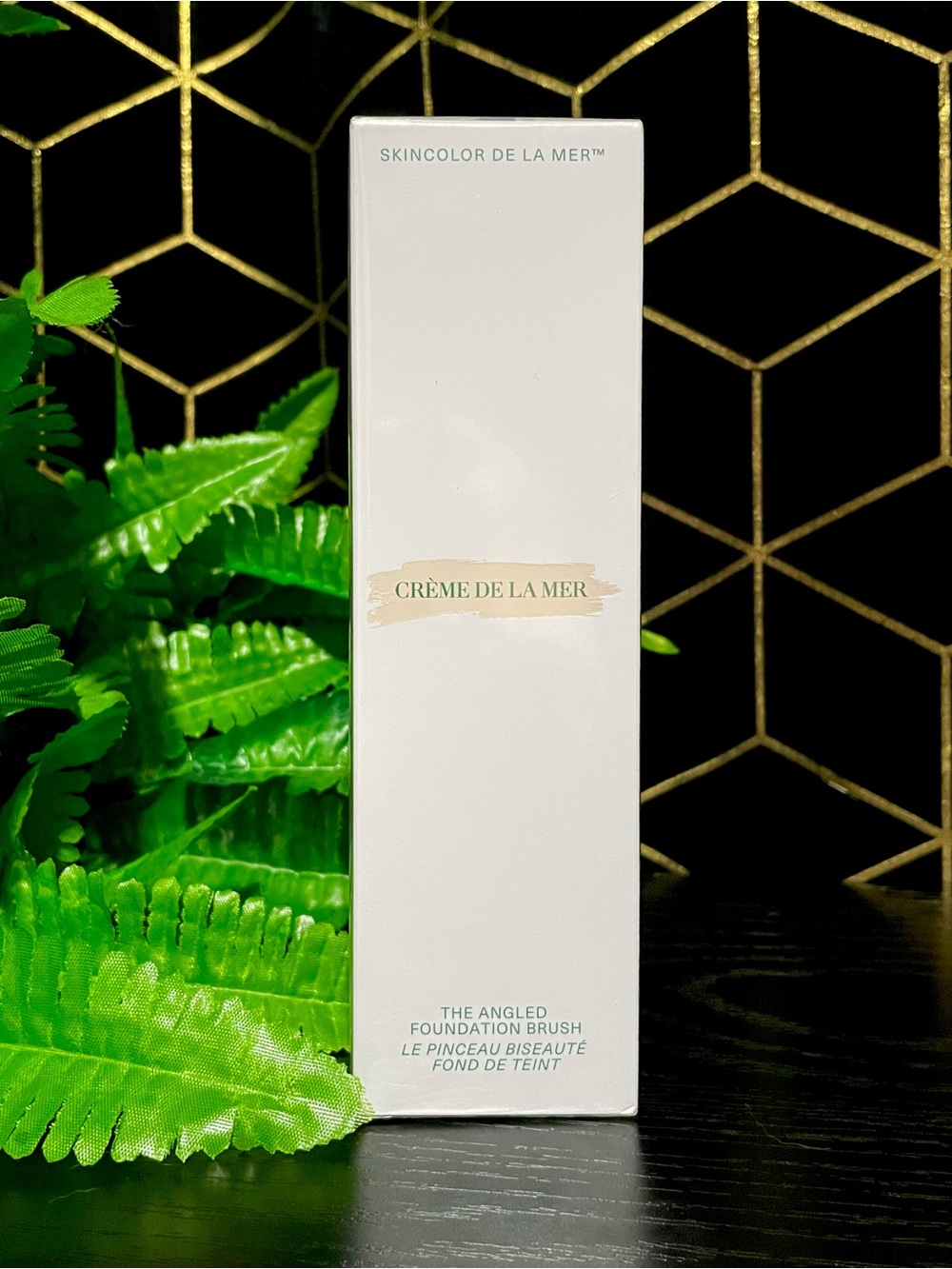 La Mer Angled Foundation Brush